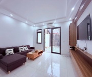 Nhà 3 tầng, đẹp long lanh, mới kính koong thôn gia tân - tổ 11, quang minh. tặng full nội thất