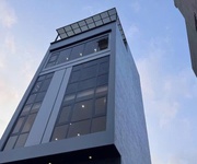 Phúc lợi nóng bỏng tay  dt 44m - mt 6m xây 6 tầng thang máy  gara oto 4 chỗ  chỉ 9,x tỷ