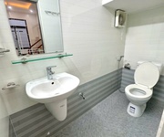 Bán nhà 4 tầng, ngang gần 6m chỉ sau căn nhà mặt đường tại Phủ Thượng Đoạn