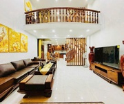 Tôn thất tùng   38m    6 tầng   2 mặt thoáng   chỉ 10.8 tỷ  bán nhà mặt phố trung tâm   vừa ở