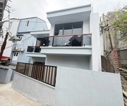 Nhà 2 tầng cửa ông   diện tích rộng, giá dễ chốt