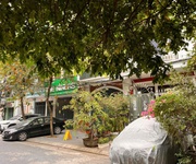 Kinh doanh đỉnh , bán nhà phố văn cao, ô tô vào nhà, 108m chỉ 39 tỷ