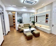 Bán căn hộ mặt phố vũ phạm hàm dt 57m giá 5,75 tỷ lô góc