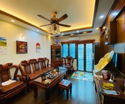 Bán Nhà Mặt Phố Linh Đường. Hoàng Mai. Ô Tô. Vỉa Hè. DT 40m2. MT 3.7m. 5 Tầng. Giá 20.7 Tỷ.