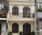 3  nhà nát xây xong là phát 