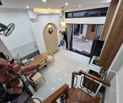 3 Nhà Bán Trung Tâm Quận 10 , Nguyễn Tri Phương, P. Vườn Lài
