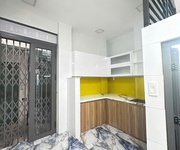 Nhà shhc 4.4 11m/2lầu/4pn/3toilet hẻm thông 39 dạ nam p2q8