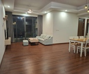 Chính chủ cho thuê căn góc chung cư cao cấp stellar, 35 lê văn thiêm, hn.