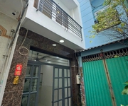 Nhà 3 tầng mới đường phạm hùng p.chánh hưng. giá 4,180 tỷ bớt lộc