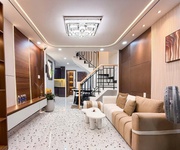 Nhà đẹp - mới ở ngay - chính chủ - phú nhuận - trần huy liệu - 4 tầng btct - 5pn lớn - có pn trệt -