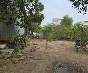 1 Cho thuê đất trống 2.000m    vị trí đẹp giáp bình chánh