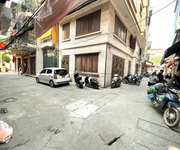 Ở ngay hiếm , bán nhà ba đình gần phan kế bính, ô tô chỉ 20 tỷ