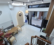 Bán nhà Quận 10 - Full nội thất nhà mới 100