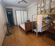 Bán nhà đông ngạc 5 tầng 40m    nhà đông ngạc bắc từ liêm   2 thoáng trước sau hơn 6 tỷ