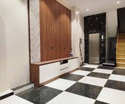 Nhà phố Tôn Đức Thắng 6 tầng thang máy mới đẹp gần phố ngõ nông 33m2 về ở ngay, hơn 10 tỷ