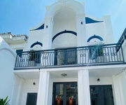 Hiếm giá rẻ nhà 2 tầng mặt phố. 118m2 . nhỉnh 7 tỷ . nhà trung tâm dĩ an   cạnh vincom