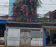 Nhà đẹp- giá tốt chính chủ cần bán nhanh nhà 3 tầng 2 mặt đường huyện mỹ lộc, tỉnh nam định