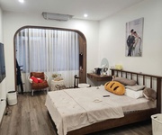 2 Bán nhà Tập thể Kim Ngưu, 3 ngủ, 1 khách, 2WC, có sân vườn rộng rãi, nhà nội thất rất đẹp.