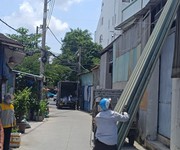 Nhà chính chủ bán q12 diện tích gần 100m2 hẻm oto sát nhà -nhà đẹp -2 tầng vô ở ngay gần đường