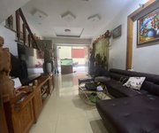 Nhà 3 tầng - hai mặt tiền tổ 5, quang minh, mê linh, hn. đường thông, oto qua lại. gần kcn