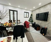 Nhà đẹp gần ngã 6 Ô Chợ Dừa 75m2 4 tầng lô góc gần phố   ô tô trước nhà rộng, 12 tỷ