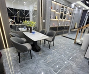 Bán nhà hxh huỳnh văn nghệ ô tô ngủ trong nhà sát emart phan huy ích tặng full nt nhỉnh 3tỷ