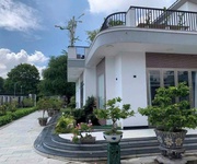 Biệt thự góc 2 mt   thới tam thôn, hóc môn   chủ ngộp ra gấp