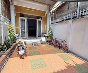 Ngộp bán nhà hxh 104m2 nhỉnh 6 tỷ gần chợ . làng đh . linh xuân thủ đức