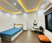 Cần bán nhà ngọc lâm 6 tang có thang máy,35m nhỉnh 9 tỷ.