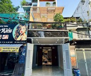 Bán nhà mặt tiền hẻm 872/ quang trung  4x18m  trệt 3 lầu 4pn giá 10,7 tỷ thương lượng