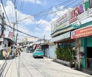 Ngộp . bán dãy trọ 260m   nhỉnh 6 tỷ . hxh. dòng tiền 250tr/n   tr tâm   hành chính dĩ an