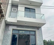 Cần bán nhà 3 tầng, 3 phòng ngủ, 3 vệ sinh