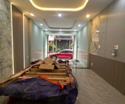 Nhà ngay chợ thiếc   quận 12 - 5 tầng btct   thang máy xịn   xe tải đỗ cửa   100m2   chỉ 11 tỷ