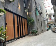 Bán tòa nhà 8 tầng mễ trì dòng tiền khủng 35 phòng