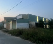 Chính chủ cần bán hoặc cho thuê nhà xưởng tại bình tiền 1,đức hoà hạ ,long an.