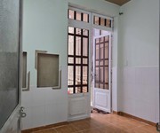 Bán nhà q7: 35m2, 2 tầng, 2pn, sổ hồng, hẻm huỳnh tấn phát, gần kcx tân thuận. giá 3.5 tỷ,