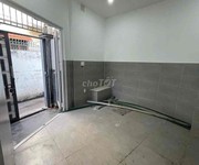1 Cho thuê phòng trọ mặt tiền hẻm   vị trí đẹp tại đường chu văn an, phường 12