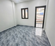 Nhà shhc 4.4 11m/2lầu/4pn/3toilet hẻm thông 39 dạ nam p2q8