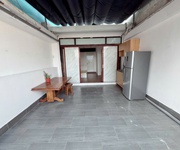 1 Cho thuê chdv ngay trung tâm quận 1 đầy đủ tiện ích, ở ngay. lh:0355640978