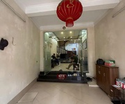 Bán gấp nhà 5 tầng mặt phố Bà Triệu, 75m2, mặt tiền rộng 4m,  vị trí đẹp, kinh doanh tốt, giá 23.5