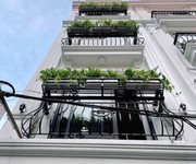 Bán nhà mới- đẹp trung tâm phố thạch bàn-long biên 40m2 x 5 tầng 8.3 tỷ.