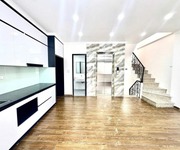 Siêu đẹp phố hoàng hoa thám 40m 6t,mt4,5  giá 12,3 tỷ - nhà mới -lô góc- ngõ thông-thang máy- full