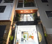 nhà mới tinh 5 tầng vào ở ngay    ô tô ngủ trong nhà  - gần cv pm quang trung - giáp gò vấp -