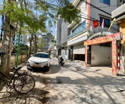 Nhà phân lô cầu diễn 40m2x5 tầng, tặng full nội thất, ở ngay, sát ga metro, 7.3 tỷ