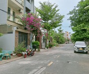 Chính chủ càn bán nhà 2 tầng hxh đường bưng ông thoàn quận 9