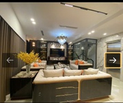 Chỉ 22 tỷ có ngay nhà việt hưng mặt tiền 8m, dt 61m.