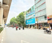 Hiếm nhà mặt phố Quang Trung, 57m2, mặt tiền rộng 4.1m, vị trí đẹp, kinh doanh sầm uất, giá 22.7 tỷ