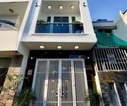 Bán nhà hxh huỳnh tấn phát  hẻm bà cả    nhà bè  50m   3,8   13,5m , nhà mới 3 tầng, 4pn, xe hơi