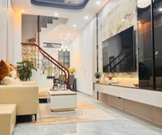 Bán nhà 6 tầng thang máy phố nguyễn phúc lai, đống đa, chỉ việc vào ở, 42m, 12 tỷ