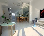 Nhà đẹp quận 12 - kết cấu : 60m2- tầng 3- pn 3- 4wc  nhỉnh 5tỷ